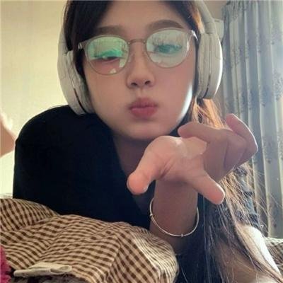 爱在弹指间